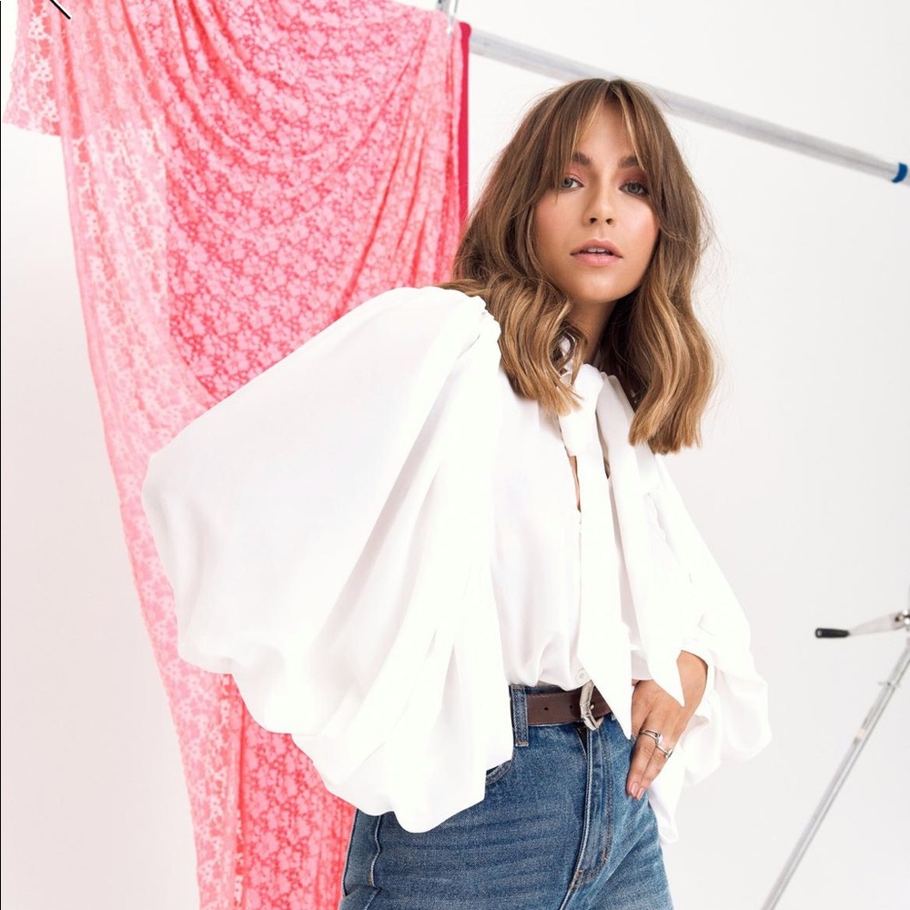 Nasty Gal Balloon Sleeve Top